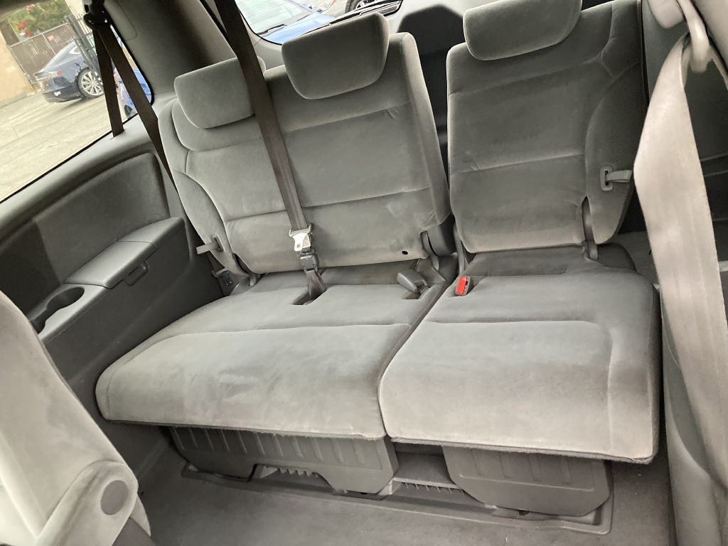 2010 Honda Odyssey Image 14