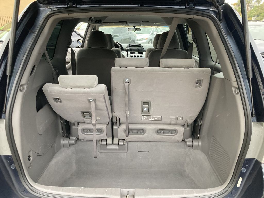 2010 Honda Odyssey Image 16