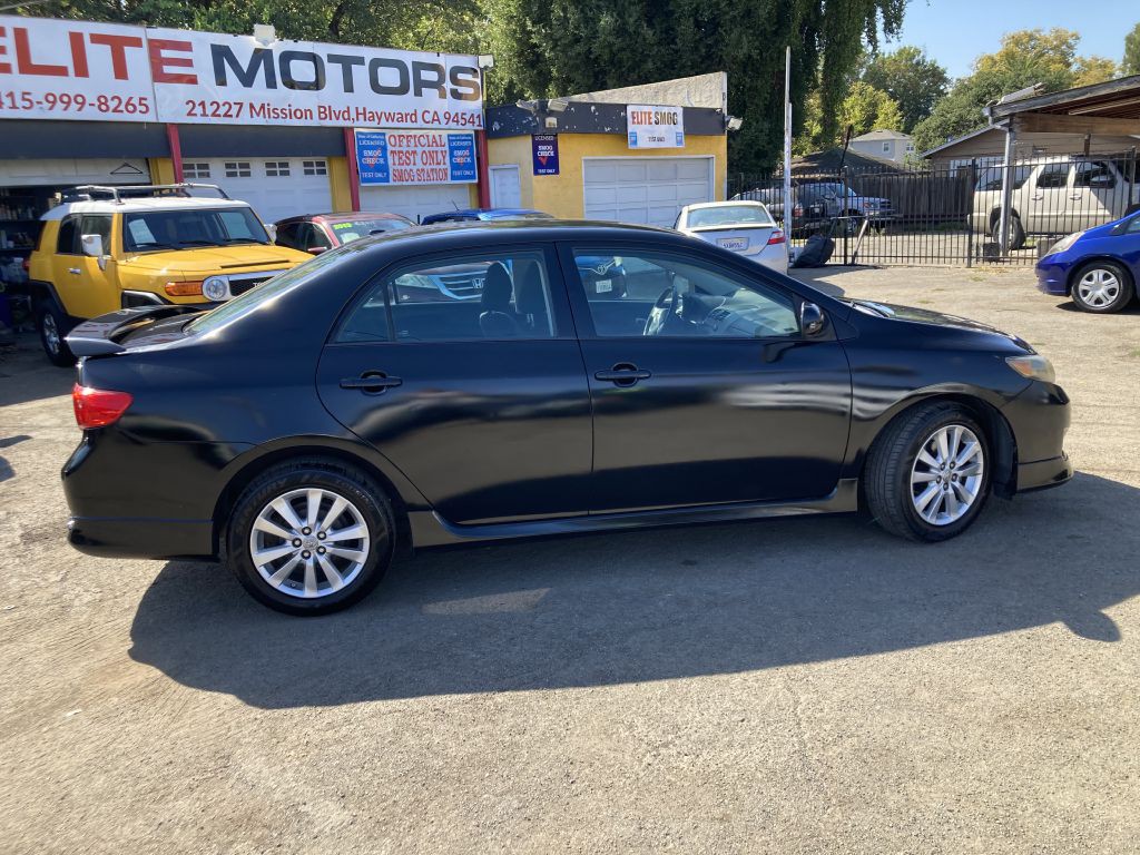 2010 Toyota Corolla Image 4