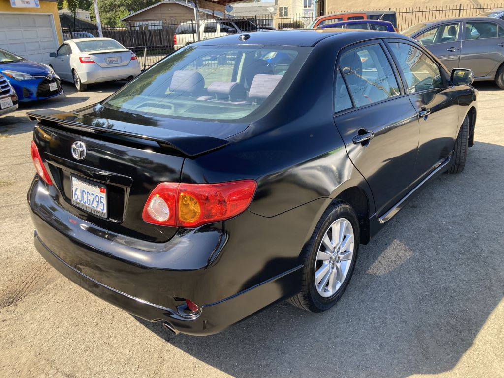 2010 Toyota Corolla Image 5