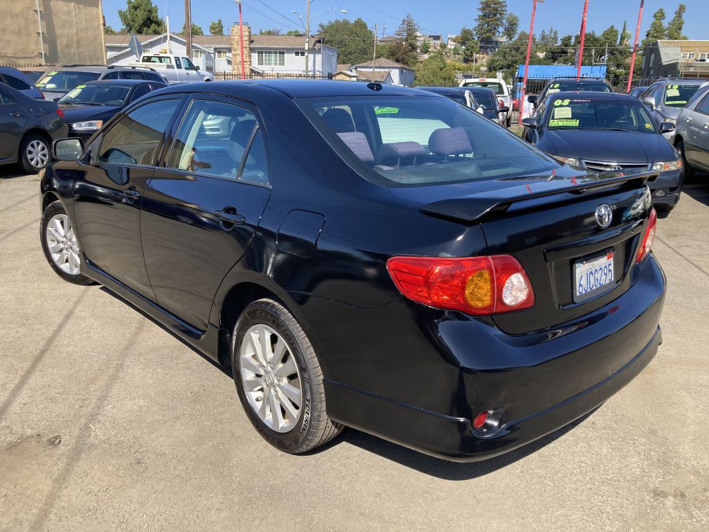 2010 Toyota Corolla Image 7
