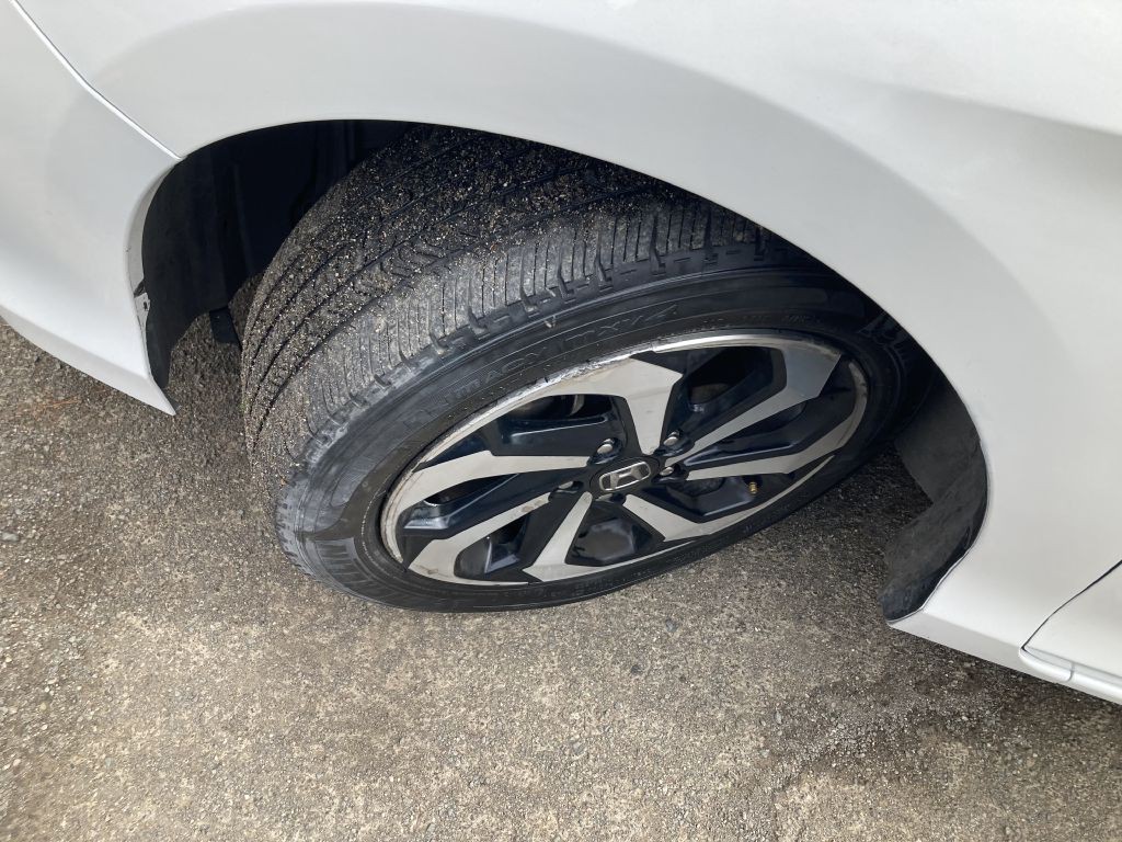 2017 Honda Accord Image 11