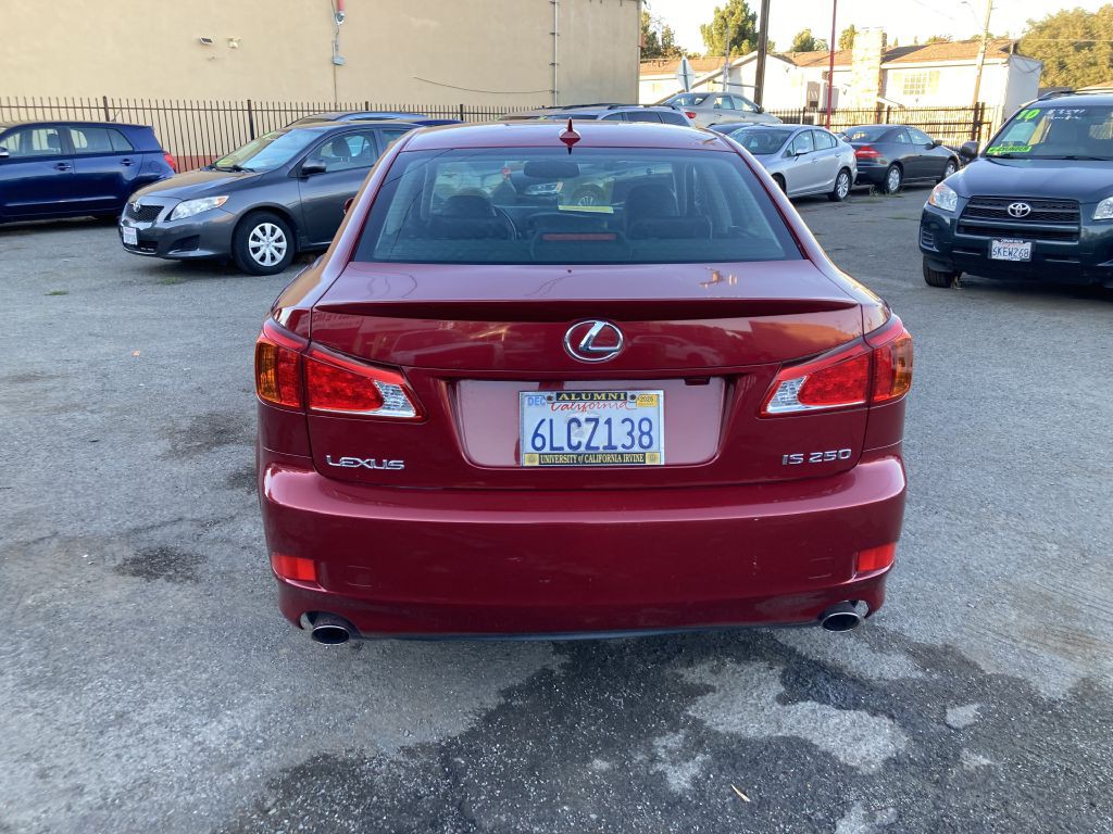 2010 Lexus IS Image 6