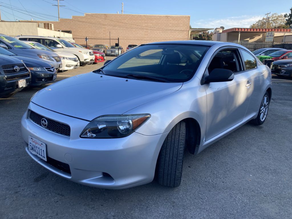 2007 Scion tC Image 9