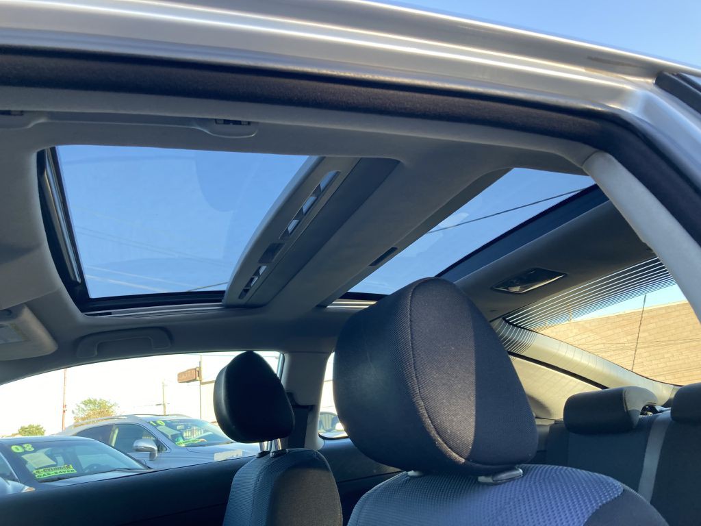 2007 Scion tC Image 21