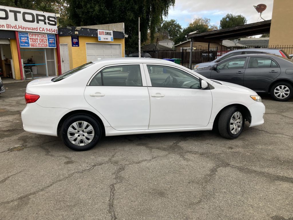 2009 Toyota Corolla Image 4