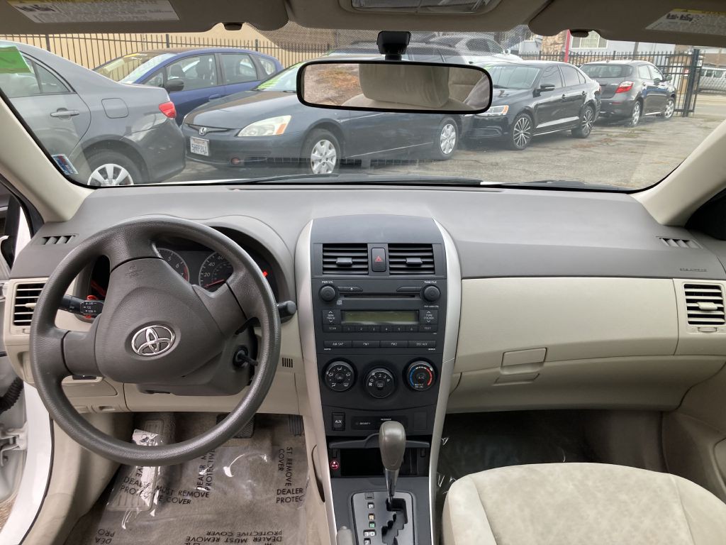 2009 Toyota Corolla Image 14