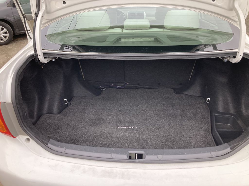 2009 Toyota Corolla Image 15