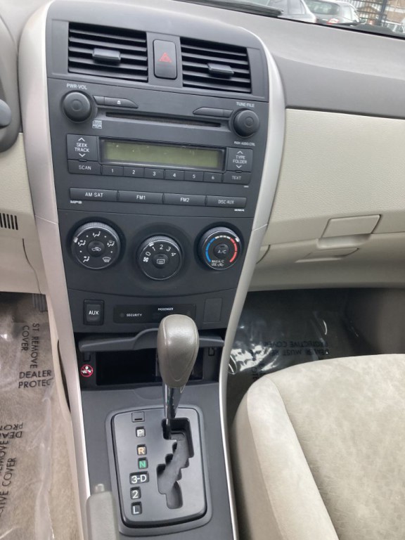 2009 Toyota Corolla Image 19