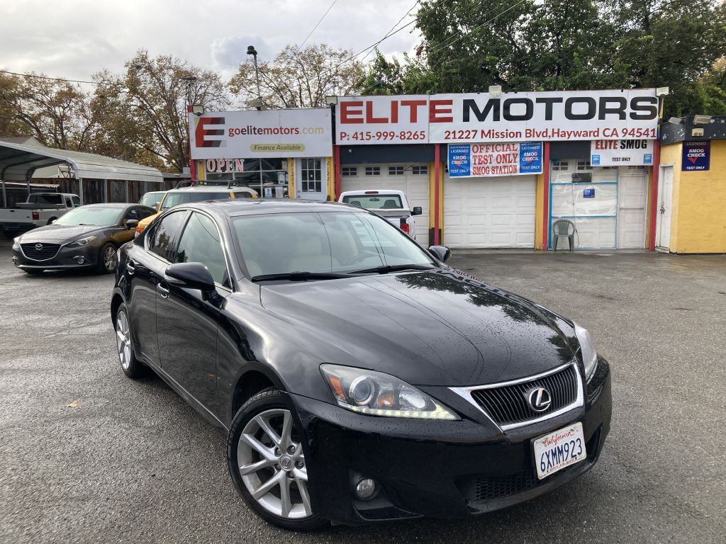 2012 Lexus IS Image 2