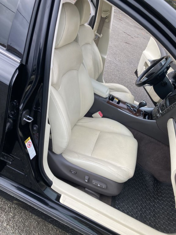 2012 Lexus IS Image 22