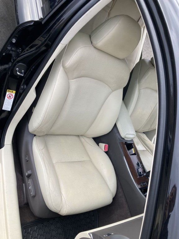 2012 Lexus IS Image 23