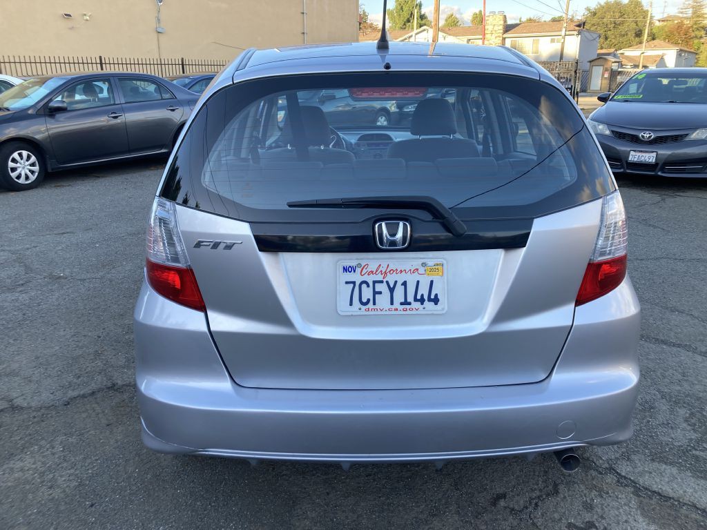 2013 Honda Fit Image 7