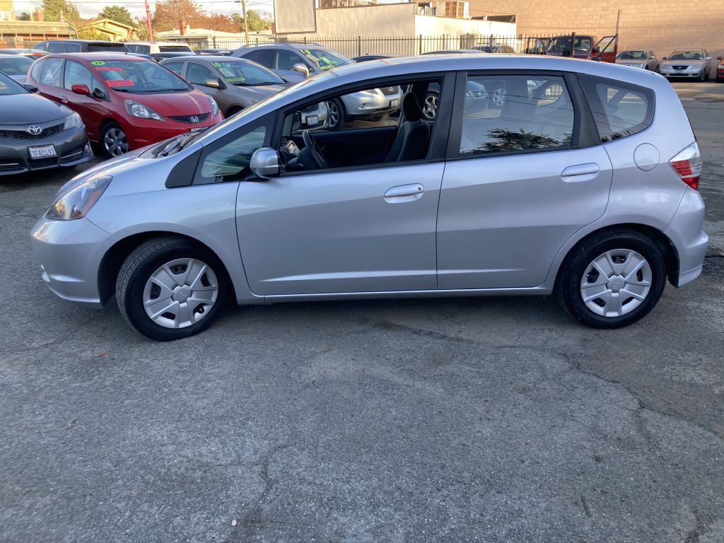 2013 Honda Fit Image 9