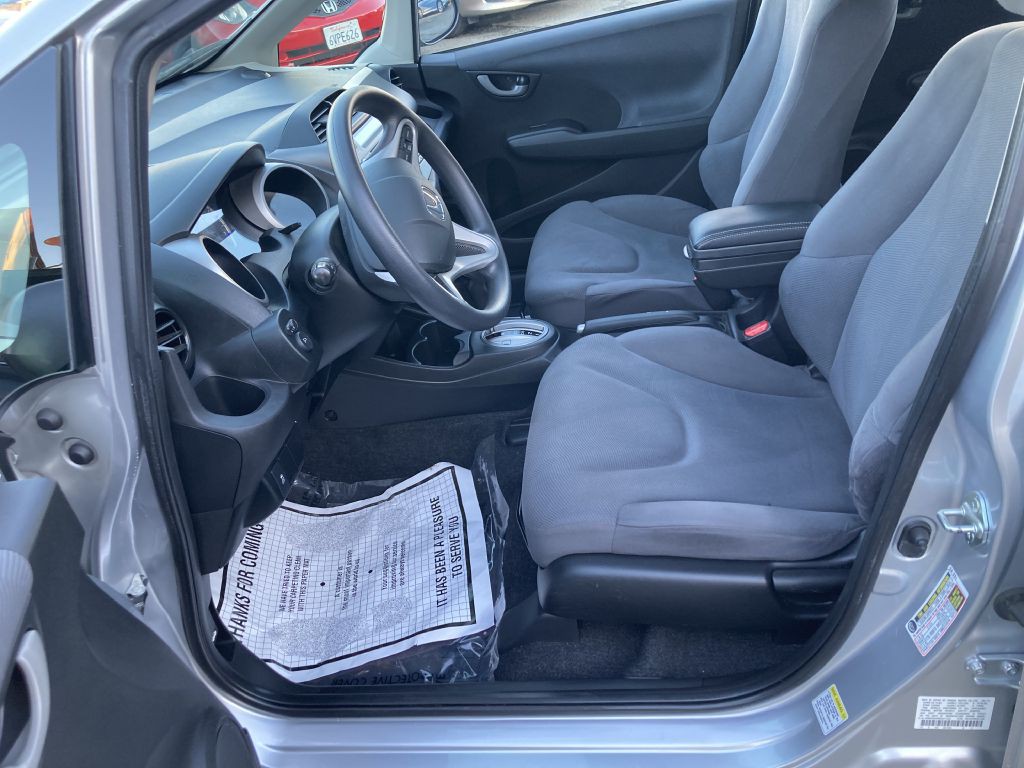 2013 Honda Fit Image 13