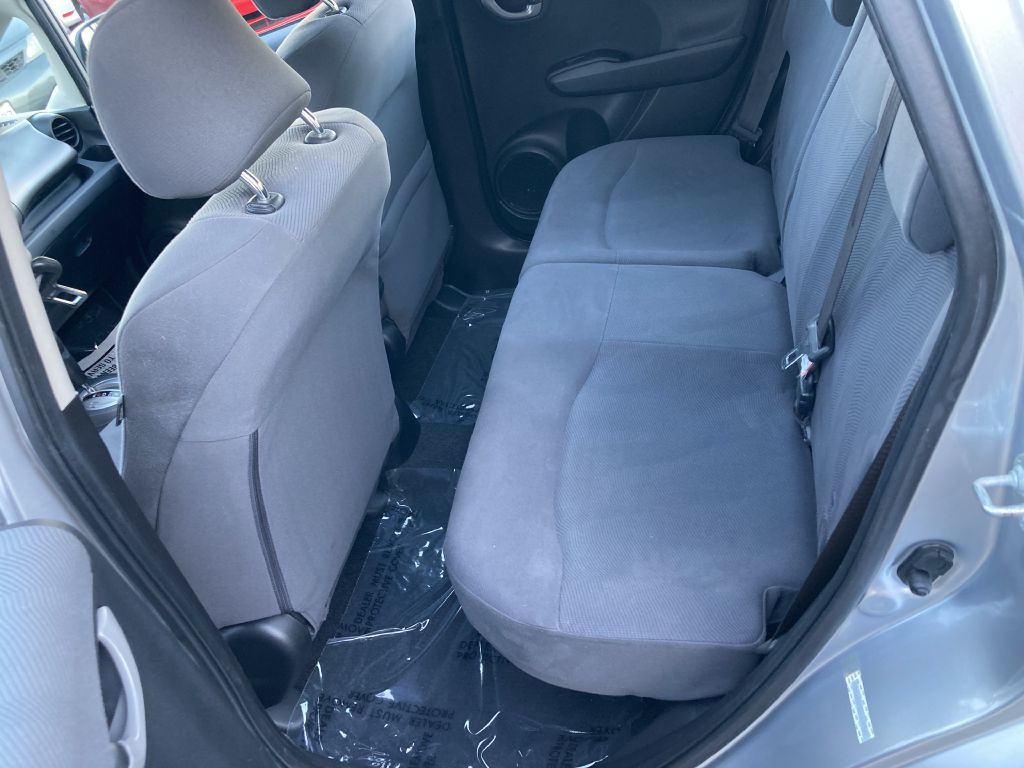 2013 Honda Fit Image 15