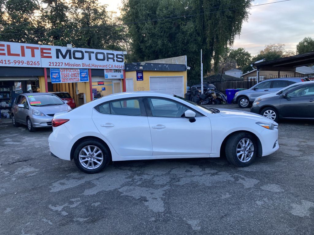 2017 Mazda Mazda3 Image 4