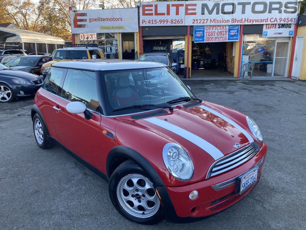2005 MINI Cooper Image 2