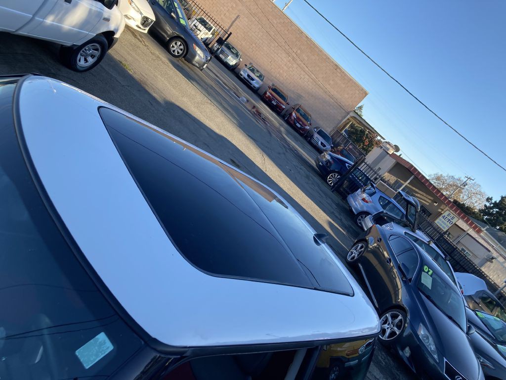 2005 MINI Cooper Image 11