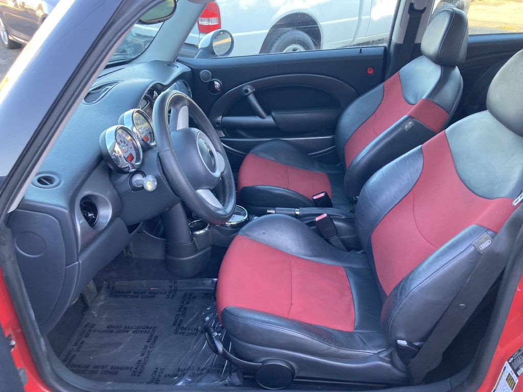 2005 MINI Cooper Image 12