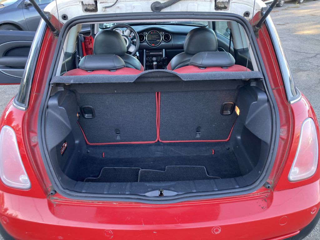 2005 MINI Cooper Image 14
