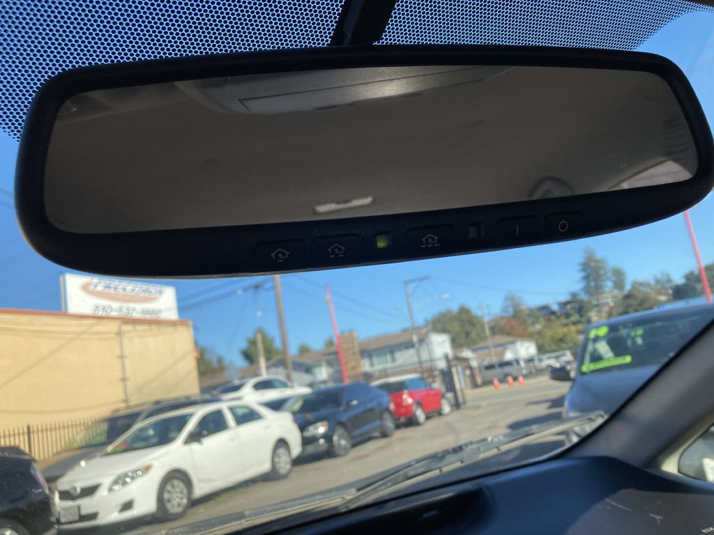 2008 Toyota Prius Image 21