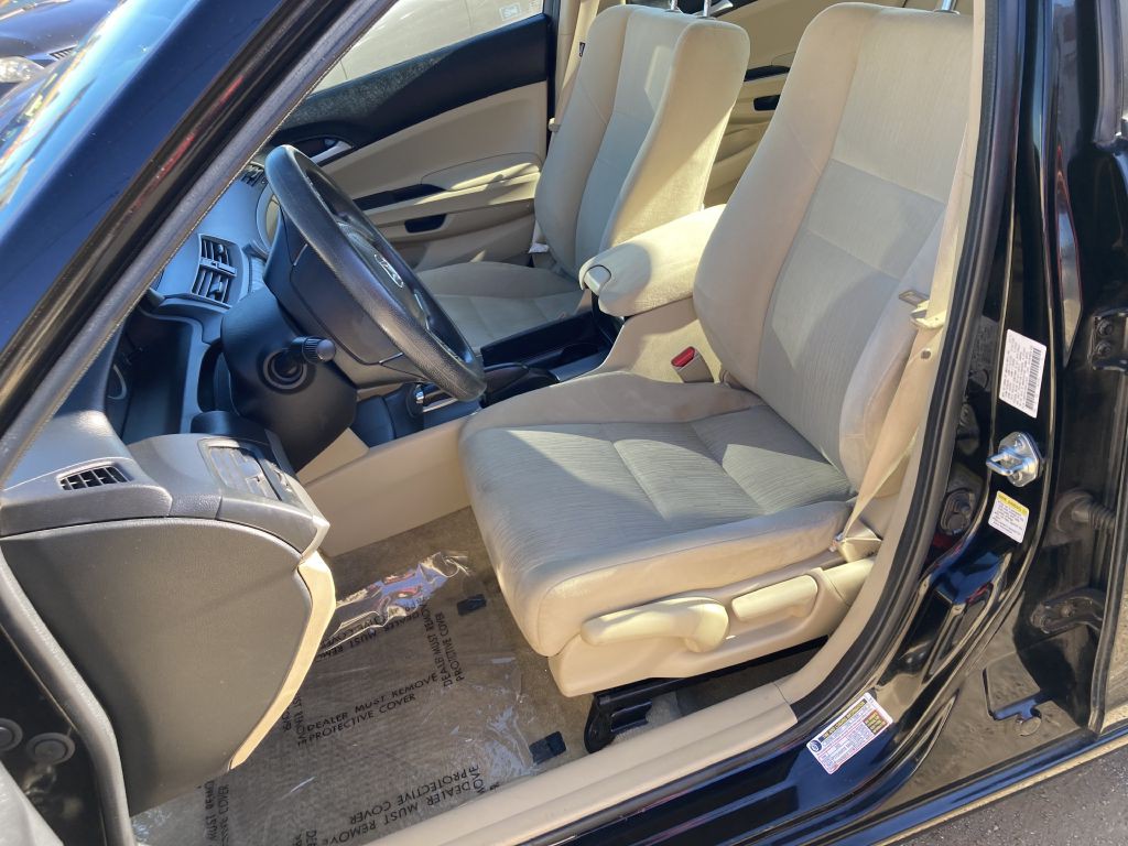 2011 Honda Accord Image 13