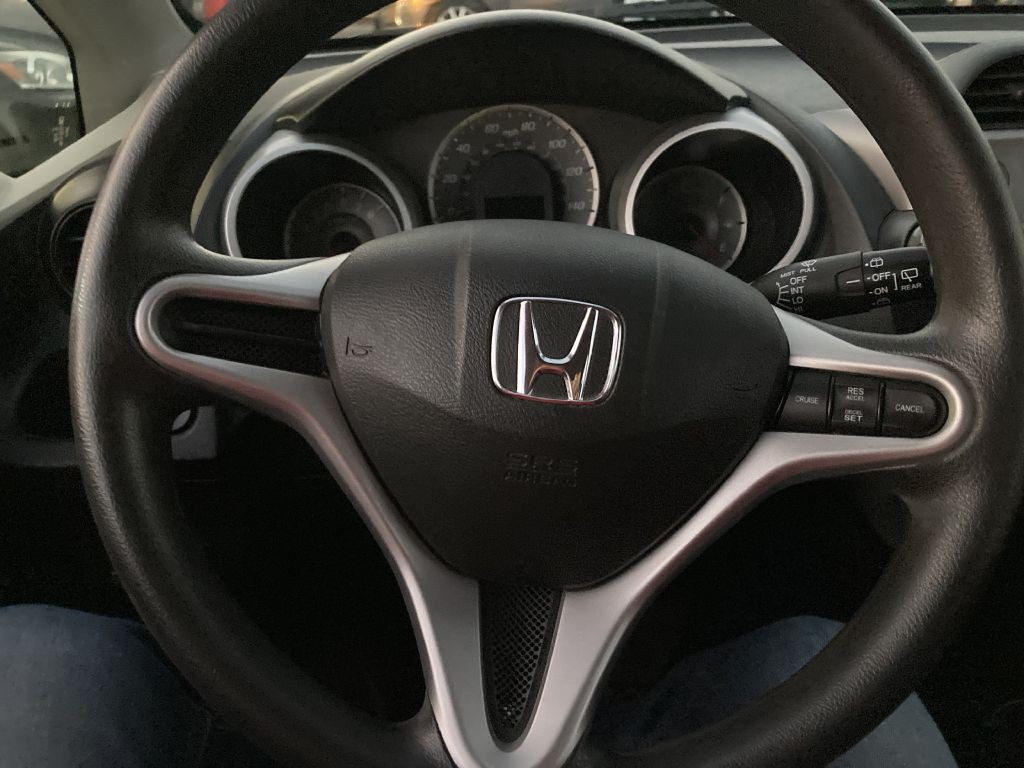 2013 Honda Fit Image 20