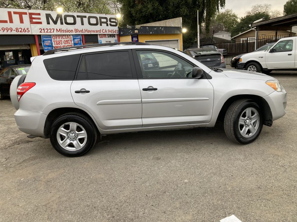 2010 Toyota Rav4 Image 4