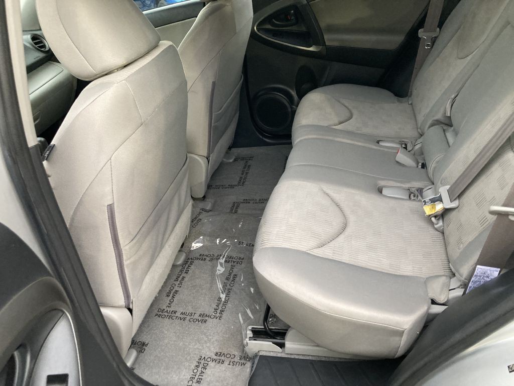 2010 Toyota Rav4 Image 18