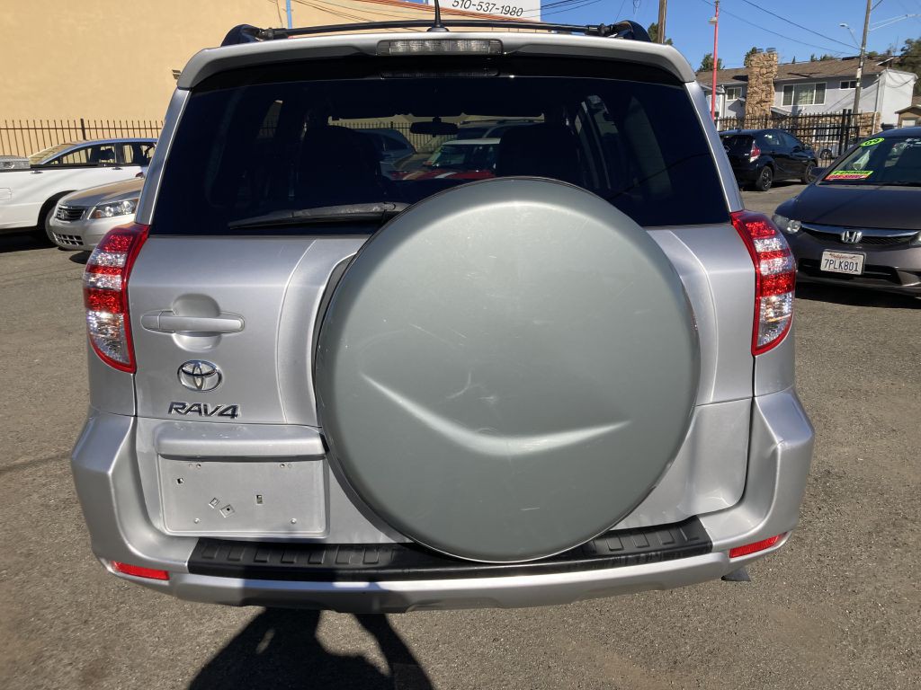 2012 Toyota Rav4 Image 7