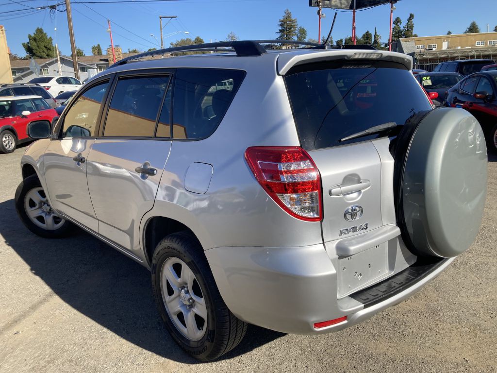 2012 Toyota Rav4 Image 8