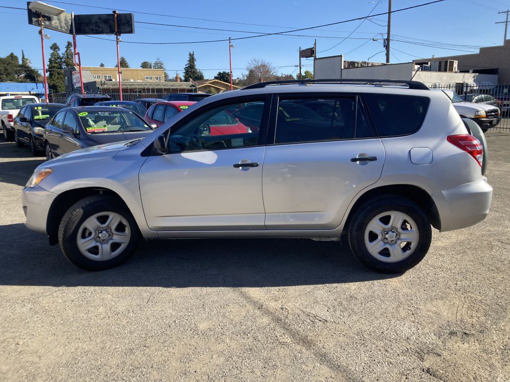 2012 Toyota Rav4 Image 9