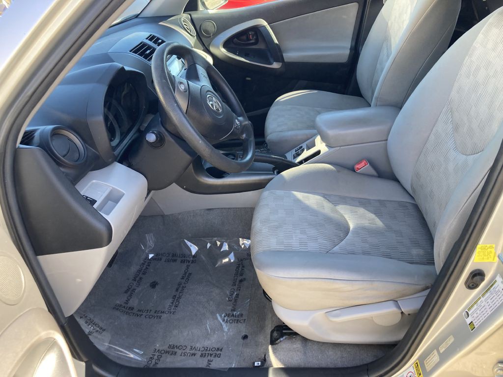 2012 Toyota Rav4 Image 17