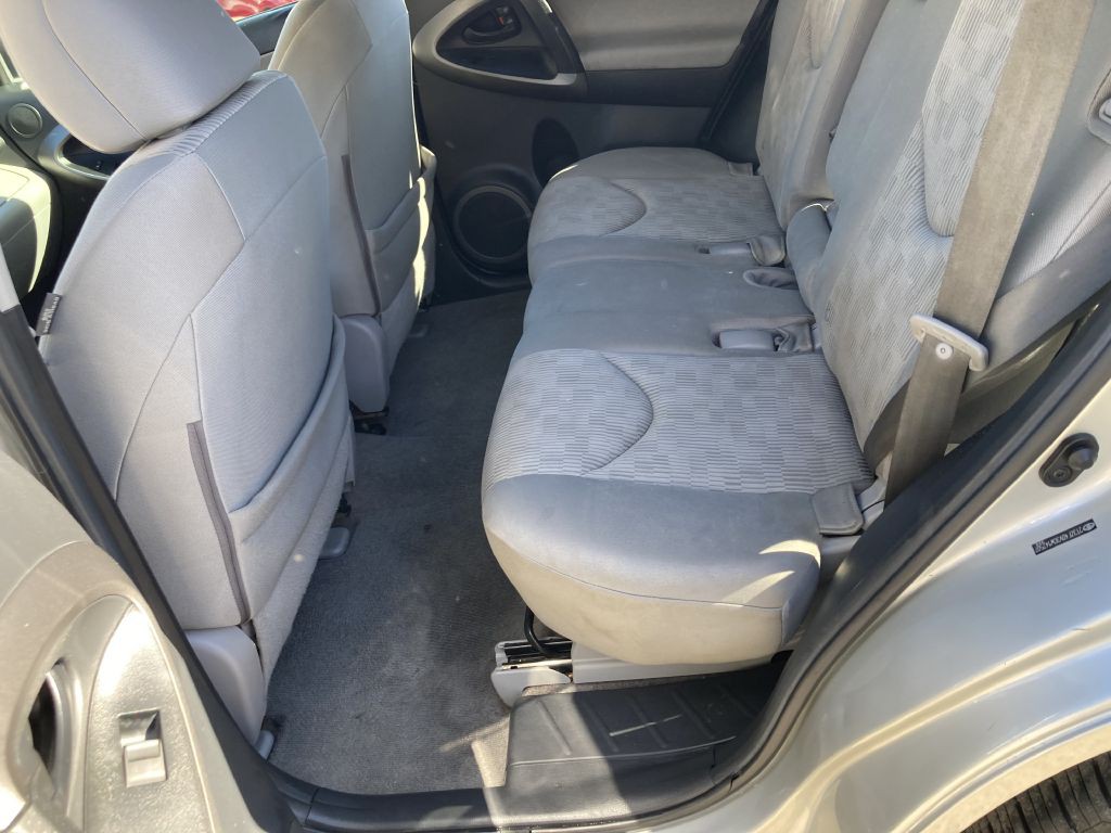 2012 Toyota Rav4 Image 18