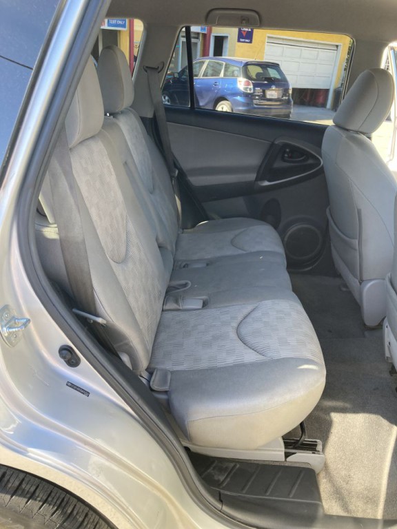 2012 Toyota Rav4 Image 20