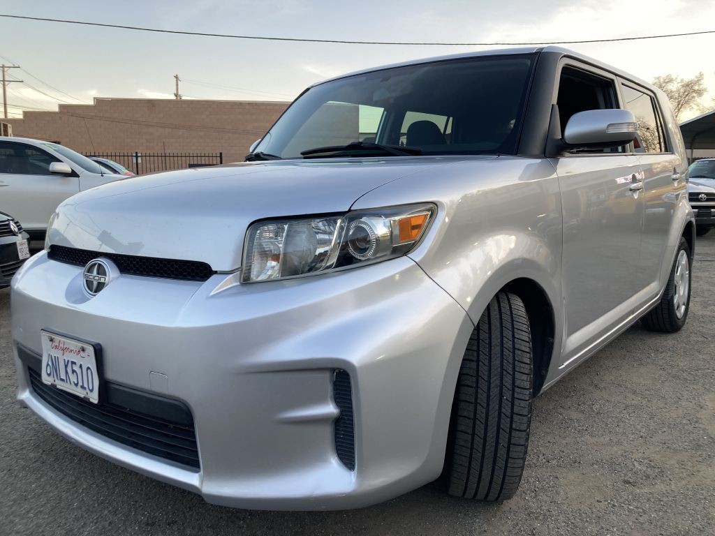 2011 Scion xB Image 14
