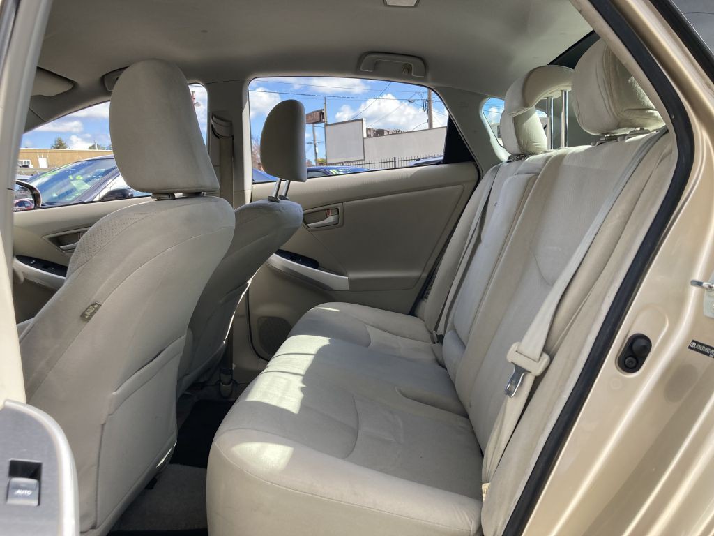 2011 Toyota Prius Image 18