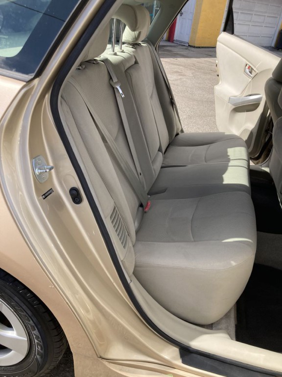 2011 Toyota Prius Image 21