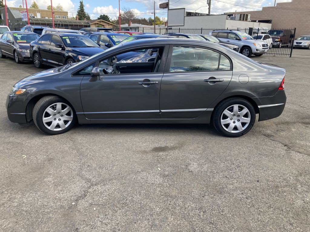 2010 Honda Civic Image 8