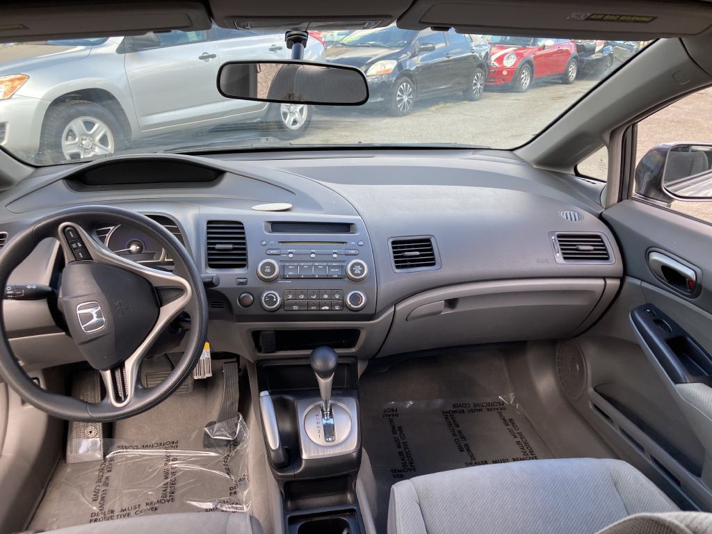 2010 Honda Civic Image 18