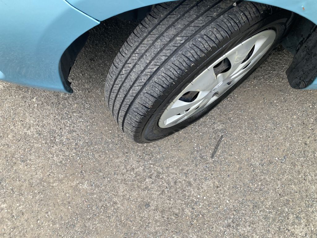 2013 Toyota Prius Image 10