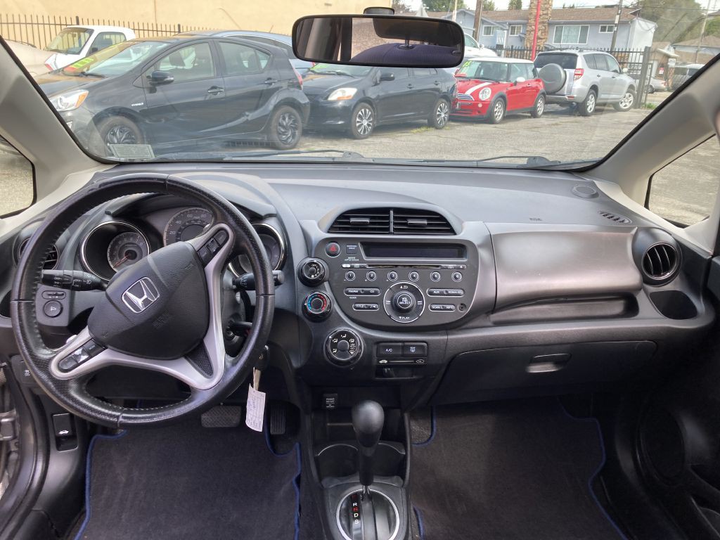 2012 Honda Fit Image 18