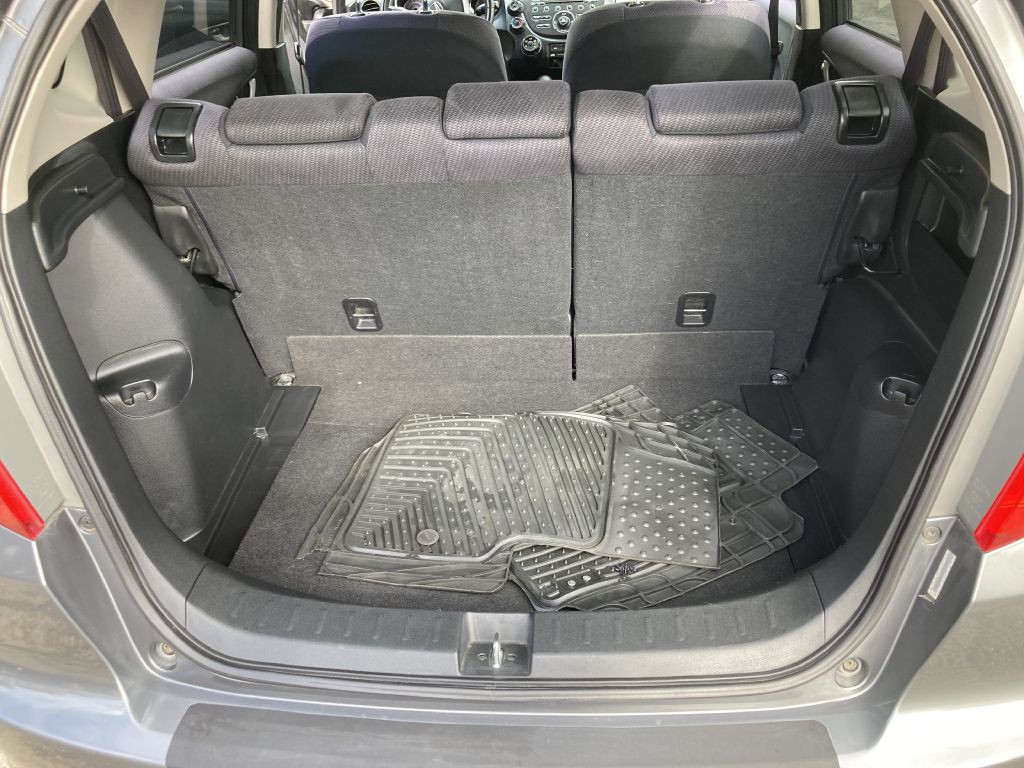 2012 Honda Fit Image 20