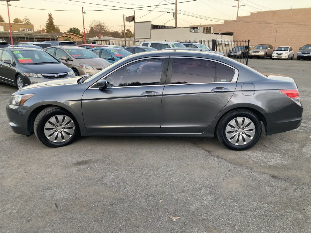 2010 Honda Accord Image 8