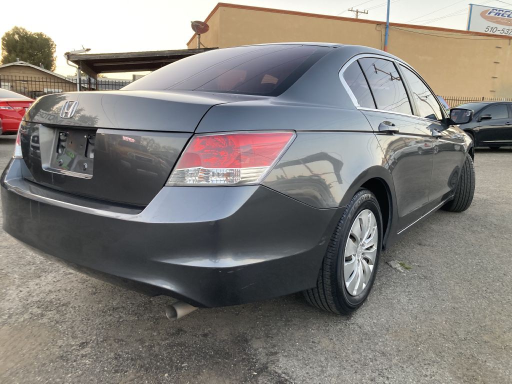 2010 Honda Accord Image 14