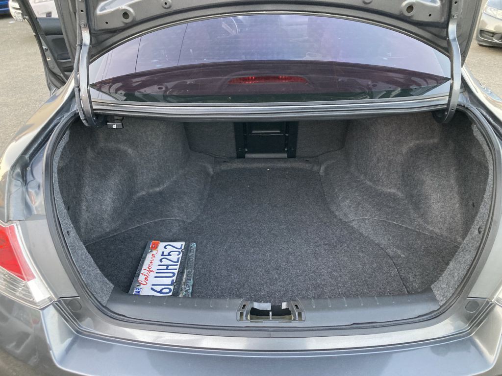 2010 Honda Accord Image 20