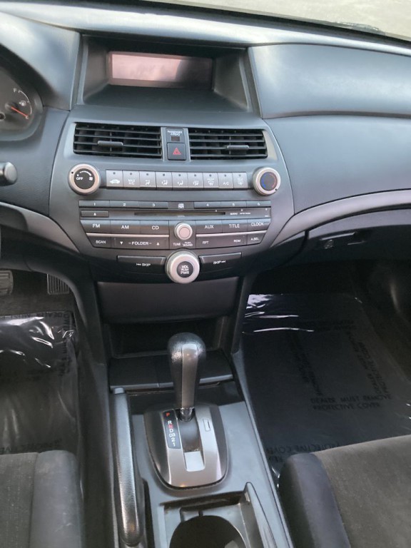 2010 Honda Accord Image 24