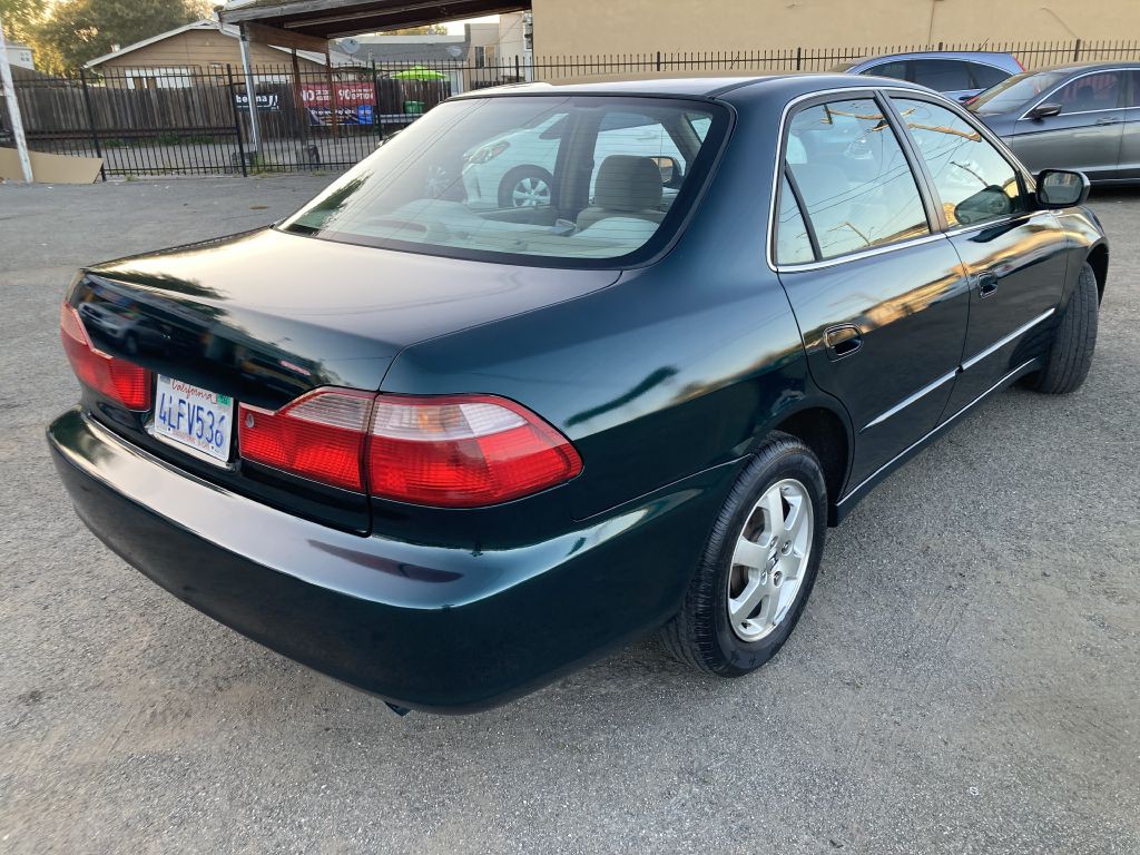 2000 Honda Accord Image 5