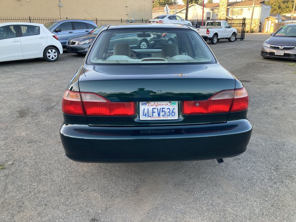 2000 Honda Accord Image 6